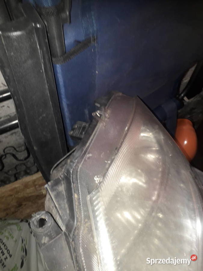 Lampa przednia lewa citroen c3 Poznań