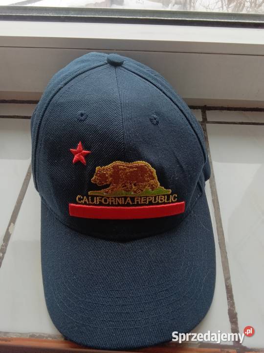 Czapka z niedźwiadkiem Czapki