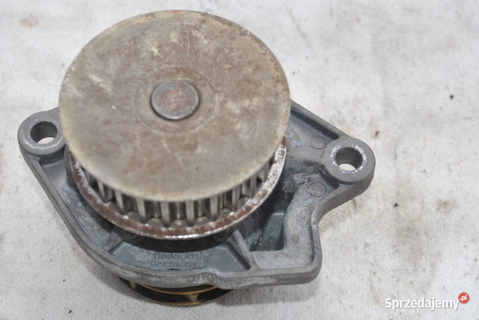 Pompa wody VW GOLF 4 SEAT SKODA AUDI 14 16 16V Układ chłodzenia Poręba