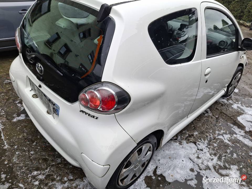 Sprzedam toyota aygo