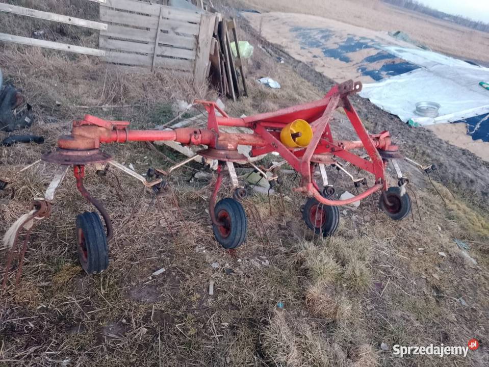 Sprzedam Przetrząsarkę firmy Fahr Łask