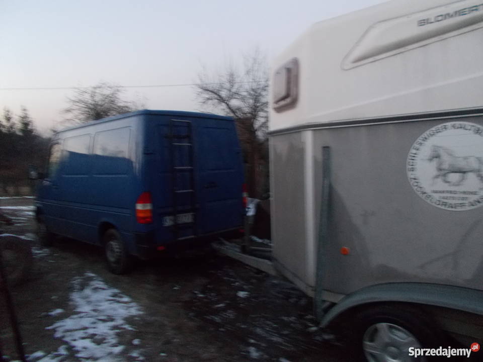 Mercedes Benz Sprinter 208 D Trąbki