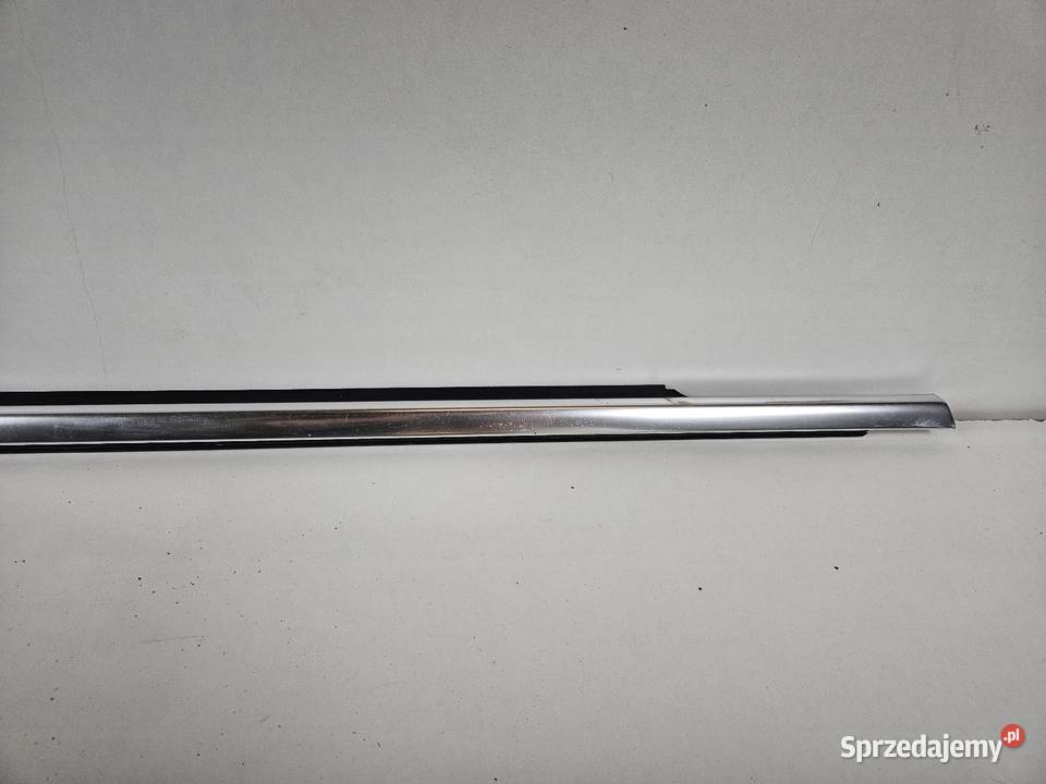 VW PASSAT CC 3C8 LISTWA DRZWI LEWY PRZÓD LEWA osobowe Międzychód sprzedam