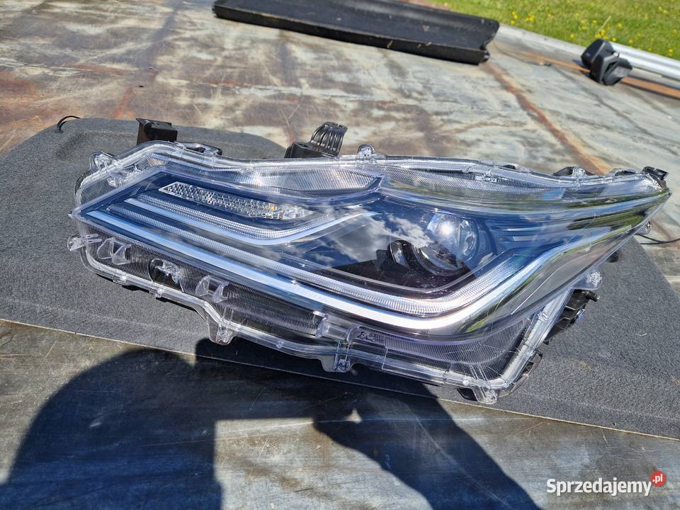 Toyota Corolla E21 sedan reflektor FULL LED ORG lewe Motoryzacja Mielec