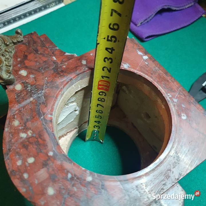 Kamienna podstawa do zegara kominkowego z nogami Wrocław