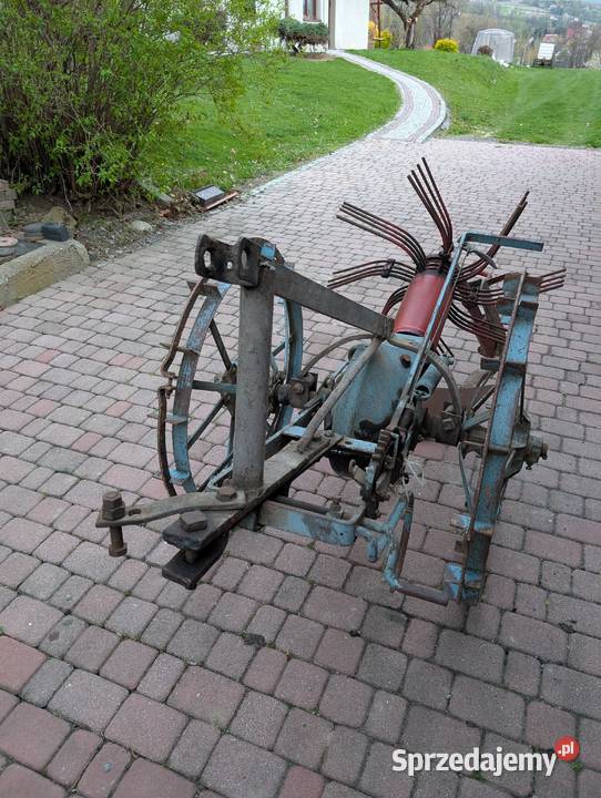 Kopaczka konna do ziemniaków z zaczepami do