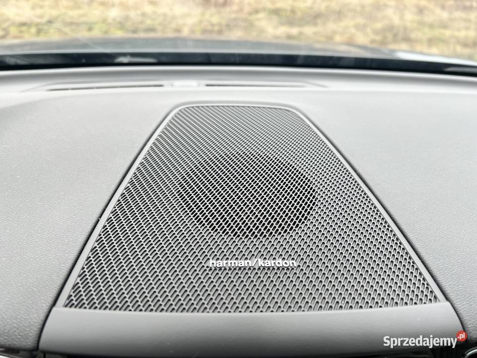 Volvo XC 60 B5 PLUS AWD Mild Hybrid 264 Warszawa