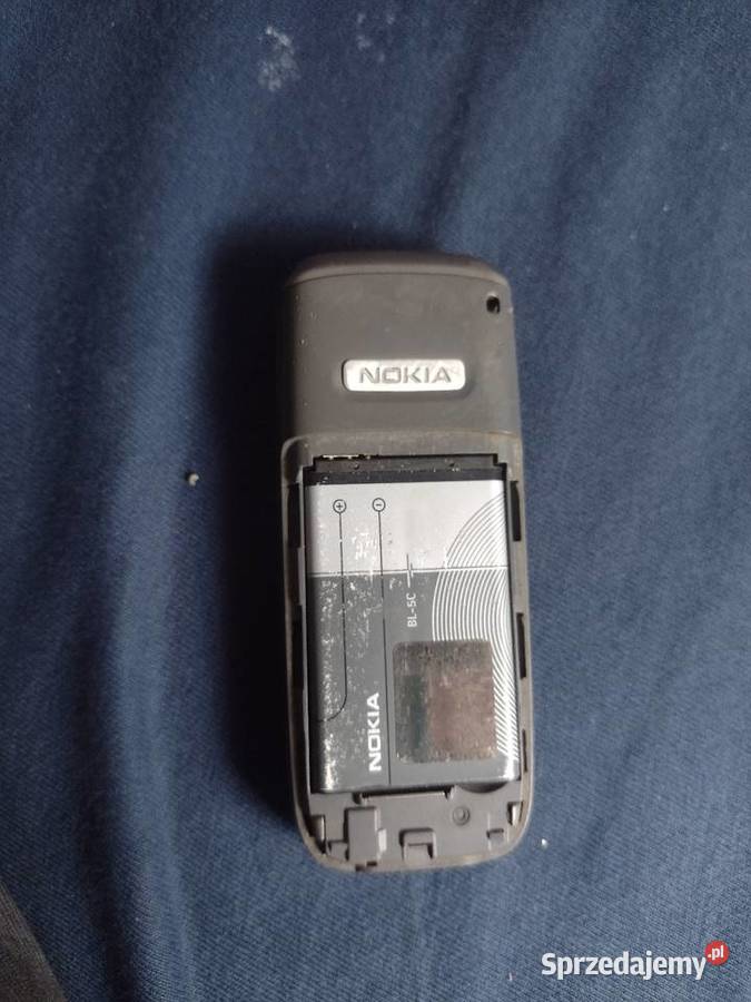 Telefon Nokia 2610 z przeznaczeniem na części sprzedam