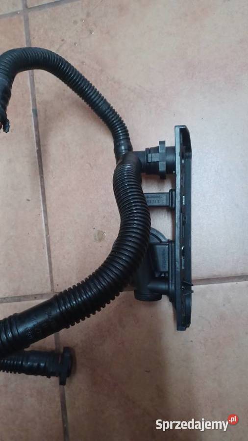 AUDI A4 20TFSI ODMA SEPARATOR 06F129101C osobowe Rakoniewice