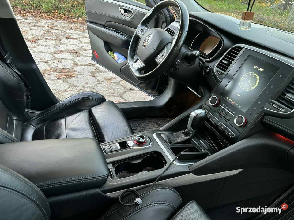 Renault Talisman Initiale Paris Samochody osobowe