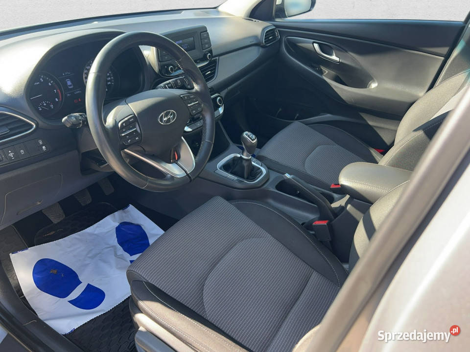Hyundai i30 15 DPI Classic Z polskiego salonu pełny VAT