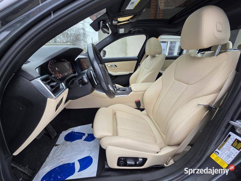 330i 20l benzyna 258Przebieg 41445Wyjątkowo 41445km