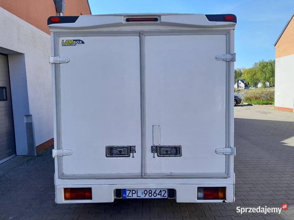 Peugeot expert 20 hdi izoterma 2011 zadbany 136KM Dziwnów