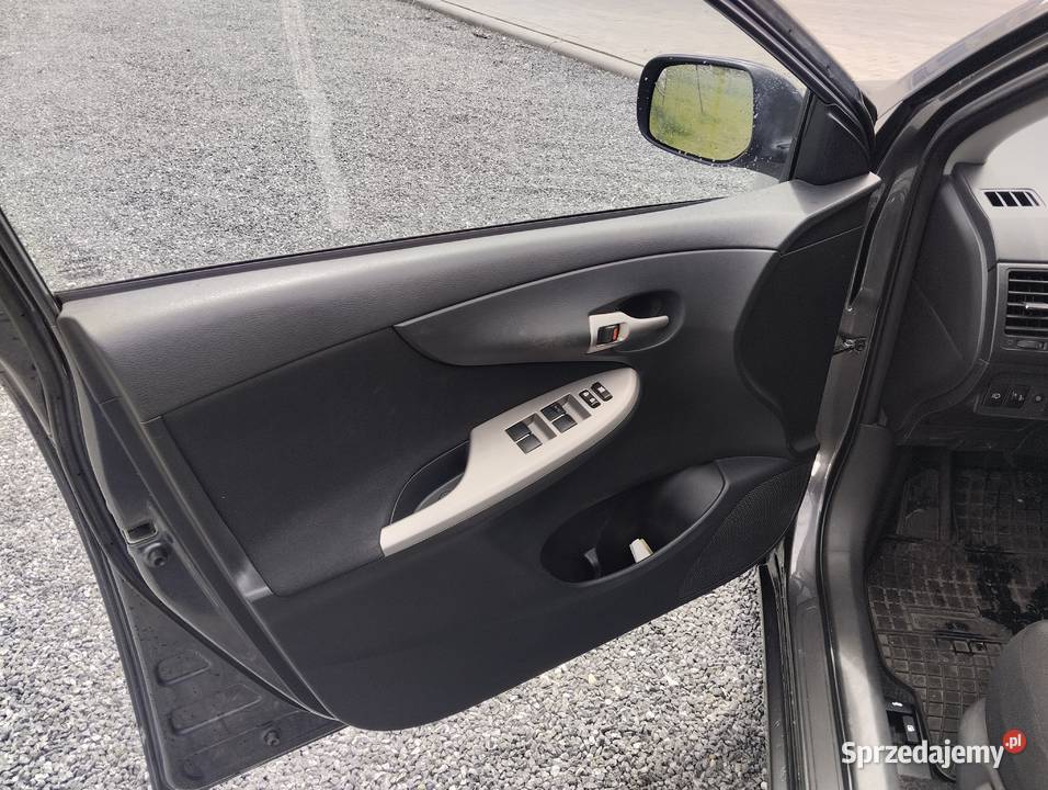 Toyota Corolla 2 właściciel salon polska Olsztyn