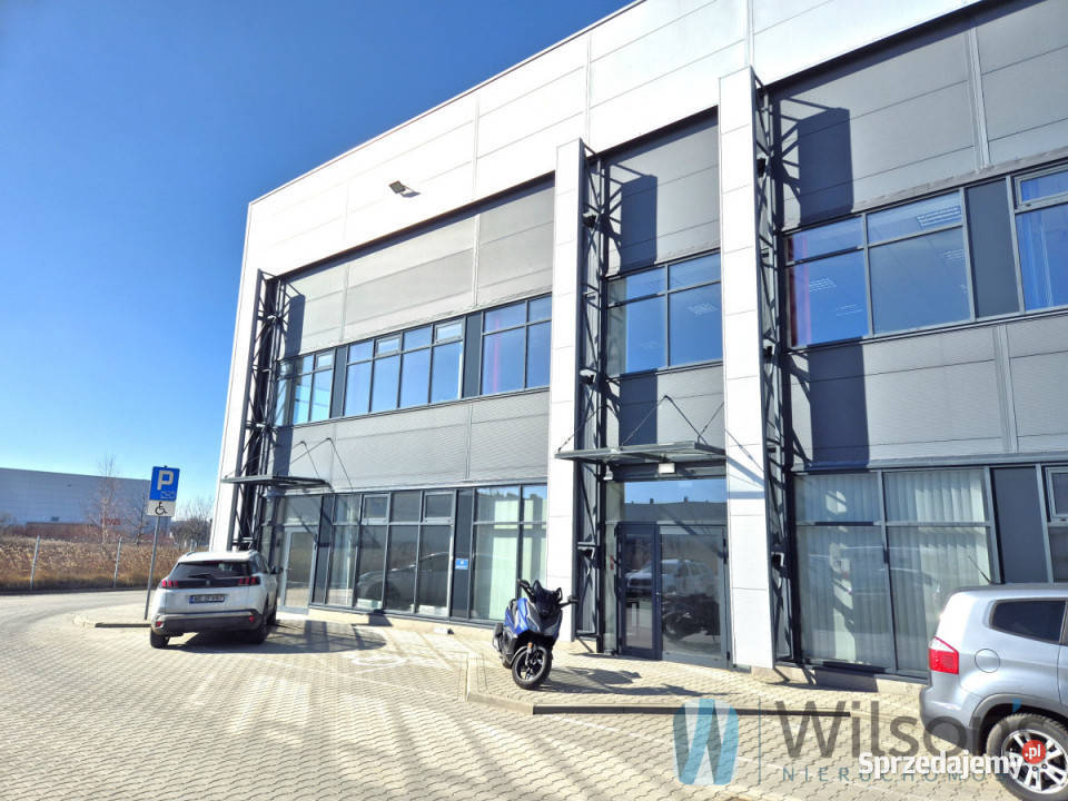 wynajmu lokalu 220m2 Warszawa