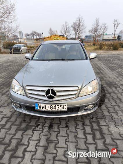 Samochód Mercedes Trojany