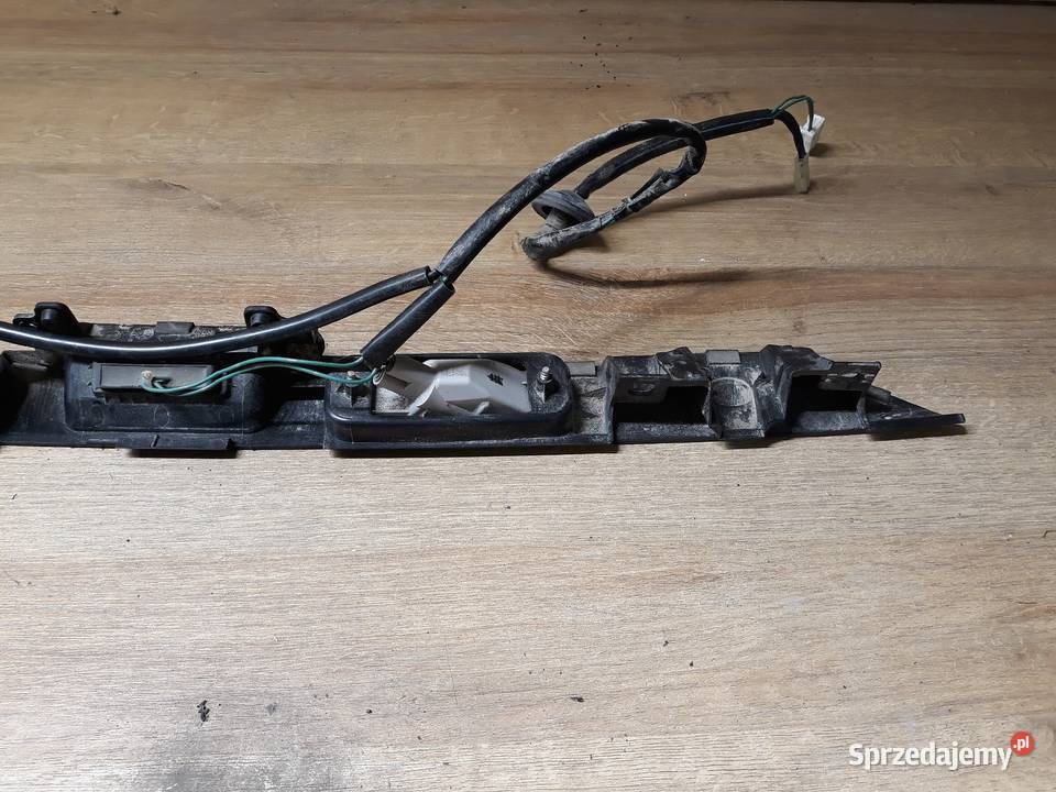SUBARU OUTBACK LISTWA OŚWIETLENIE TABLICY TYŁ wielkopolskie Międzychód