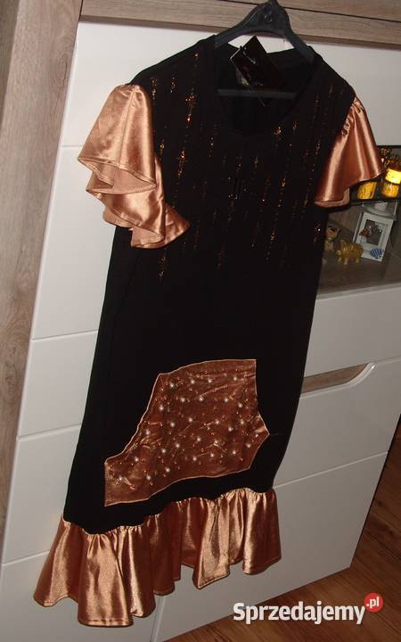 elegancka sukienka TATU cyrkonie pasek r ML Z falbankami  wielkopolskie sprzedam
