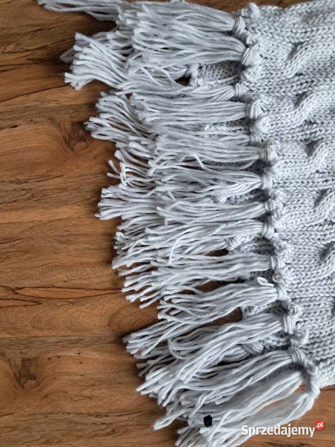 nowy szalik bez metki długość około 200 Sandomierz