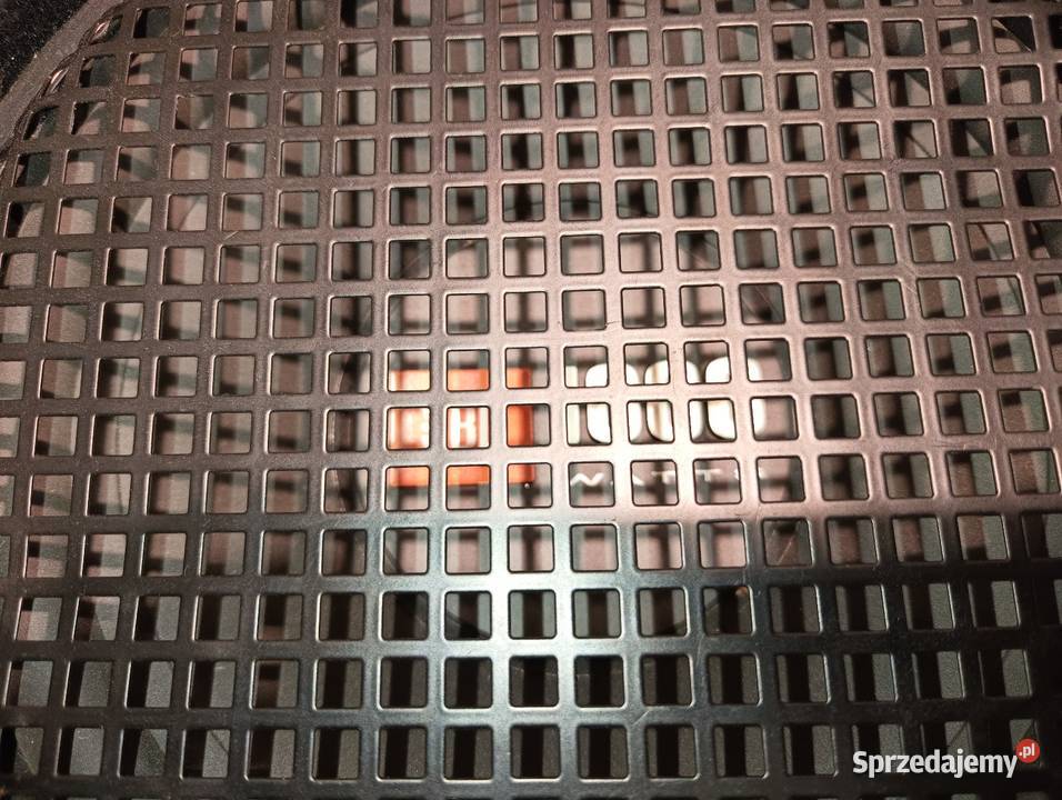 Tuba basowa JBL Moc 1000