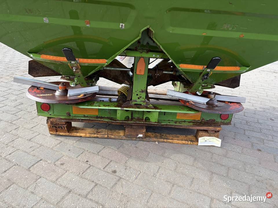 Rozsiewacz nawozów Amazone M 1200 siewka nawozu Myszyniec