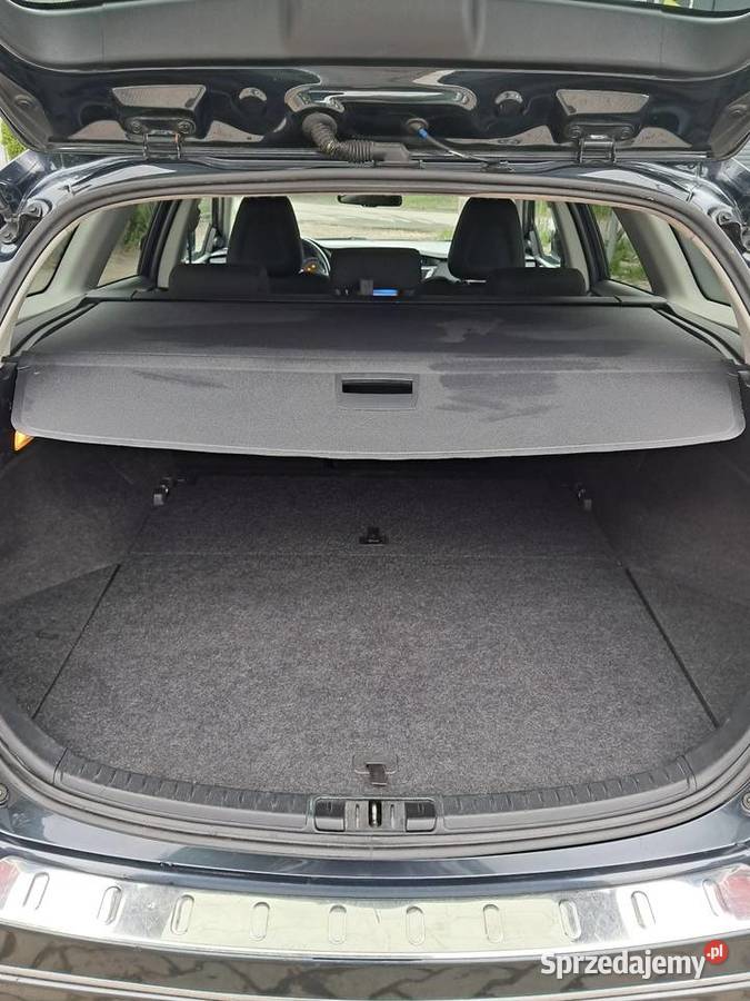 Toyota Auris Hybrid 2014 4/5 Wrocław