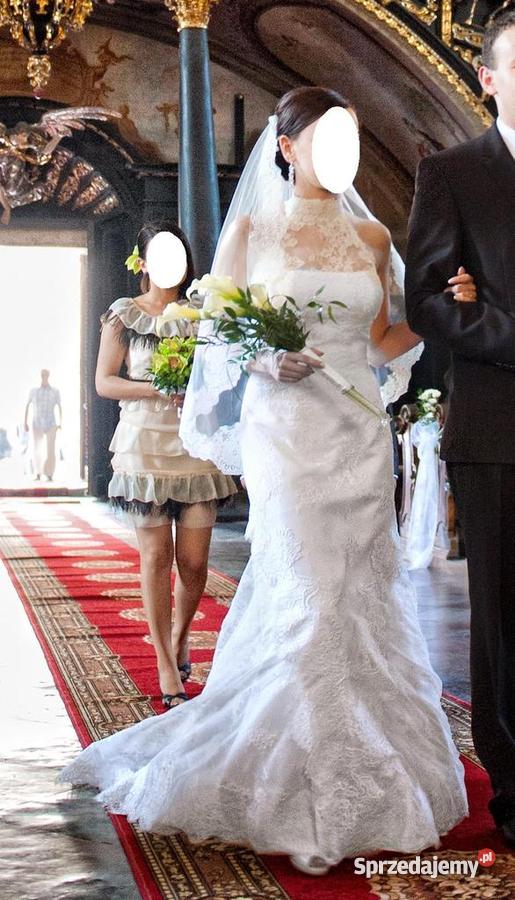 Koronkowa suknia ślubna z golfem 3436 welon Damska