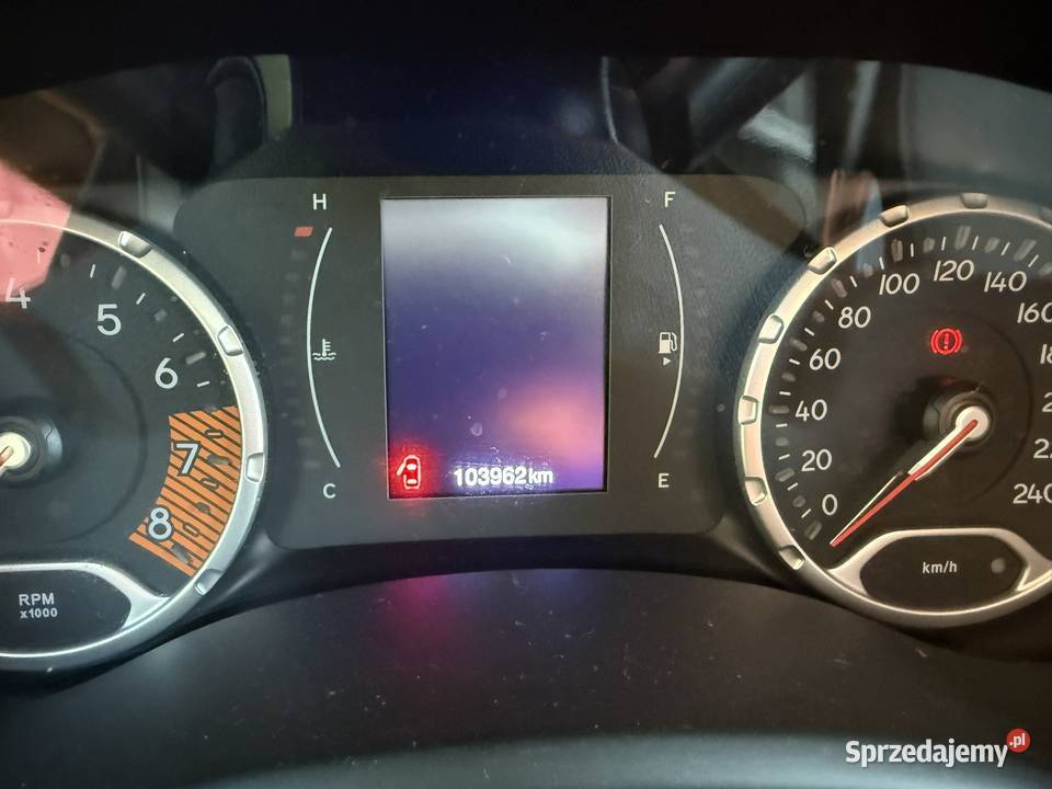 Jeep Renegade 2018 Salon polska pierwszy Motoryzacja śląskie Częstochowa
