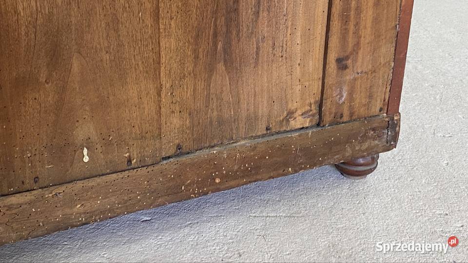 Komoda mahoniowa I poł XX w szuflada zachodniopomorskie Budno