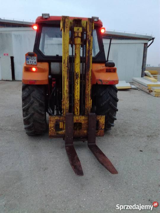 Maszt wózka widłowego na tył ciągnika Rębowo