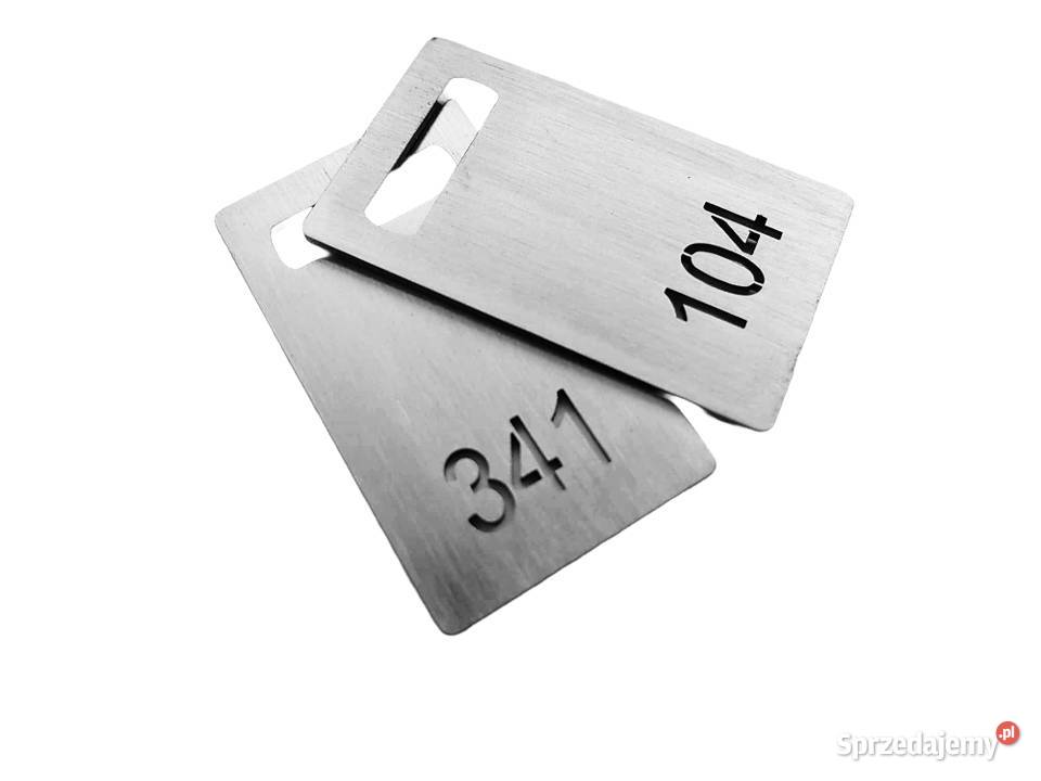 Numerek zawieszka brelok do szatni ze stali Chynów