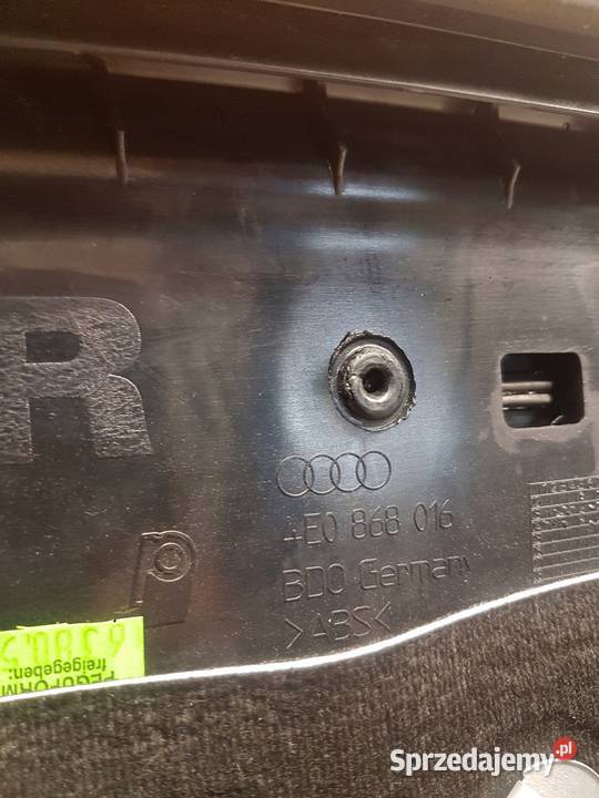 BOCZEK DRZWI PRAWY PRZÓD AUDI A8 D3 LIFT osobowe Przystajń