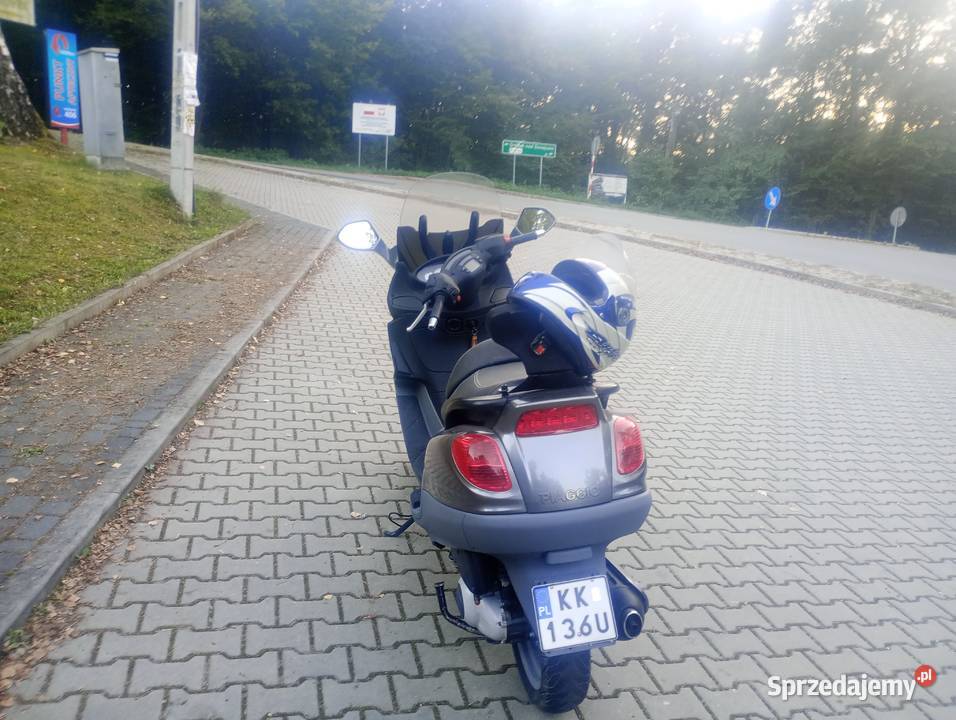 PiaggioX9 wersja Evolution 2006 R Czchów sprzedam