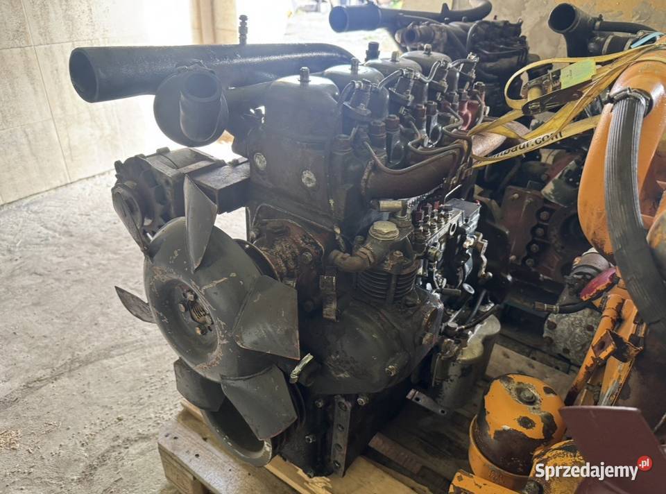 Silnik Zetor 4 cylindrowy 60 65 C 360 7211 7011