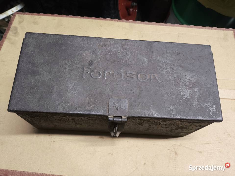 Narzędziówka skrzynka narzędziowa FORDSON Pozostałe sprzedam