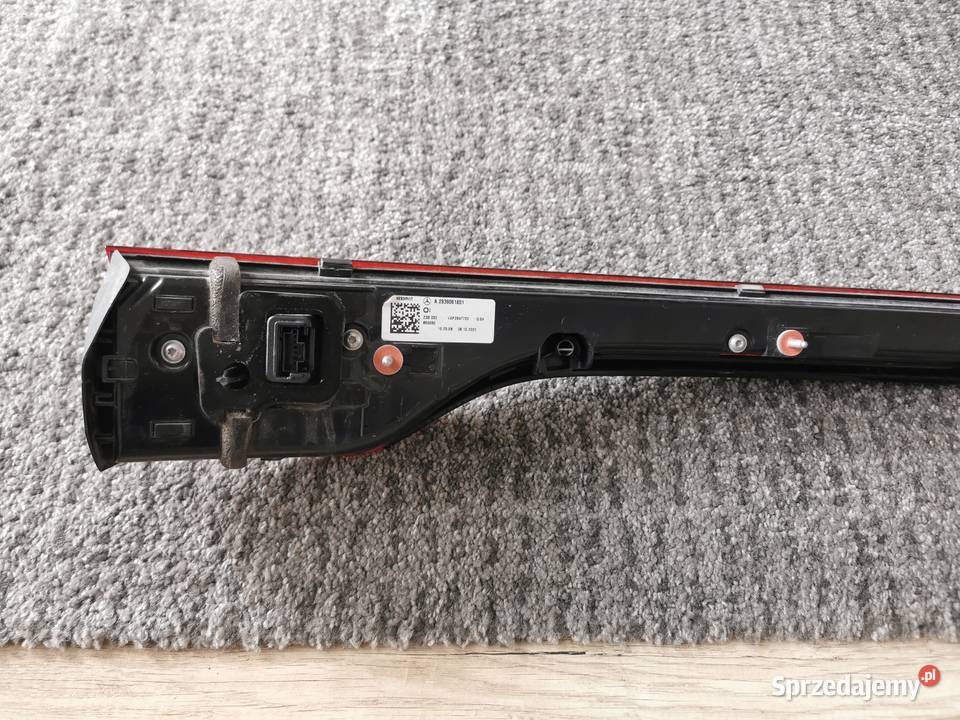 BLENDA TYŁ LED MERCEDES EQC A2939061801 Lampy tylne Części samochodowe Pielgrzymka