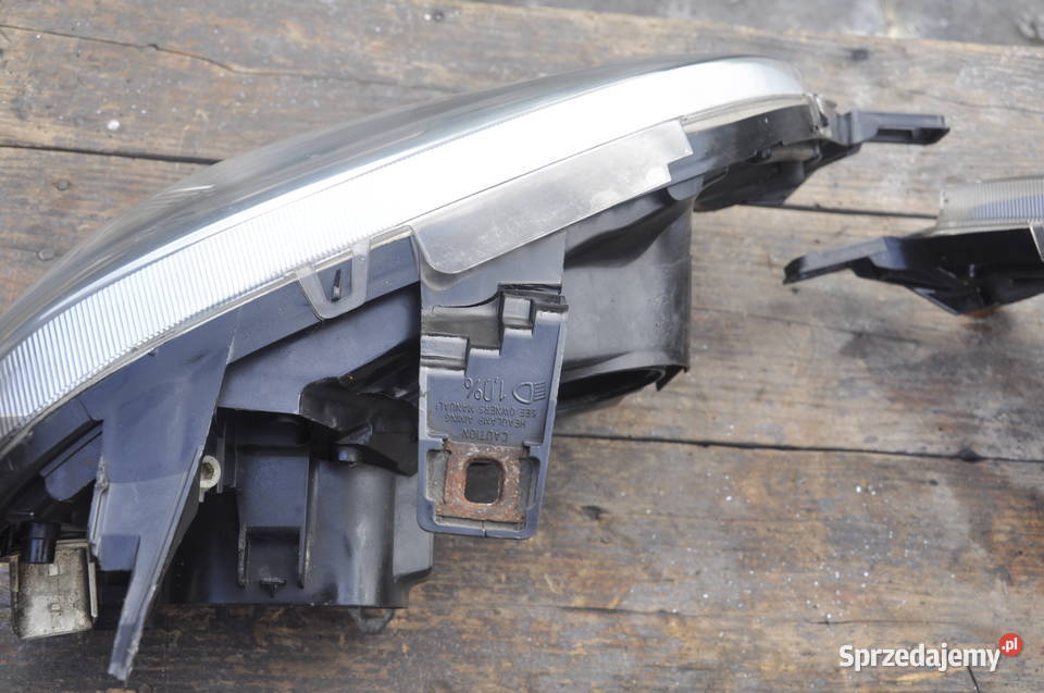 Reflektory Lampy Mercedes ML W163 Para Xenon podkarpackie