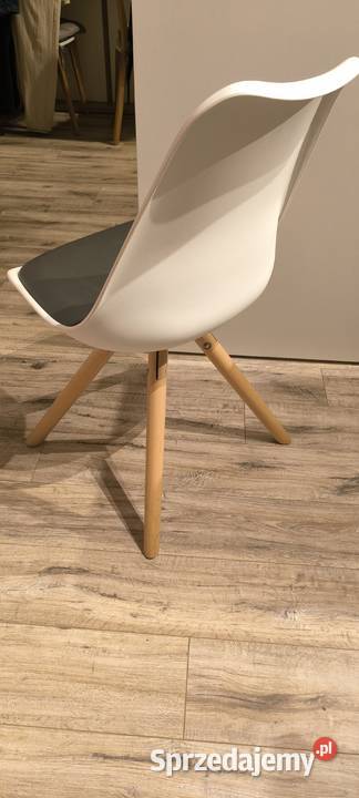 Sprzedam toaletkę IKEA z krzesłem Lublin sprzedam