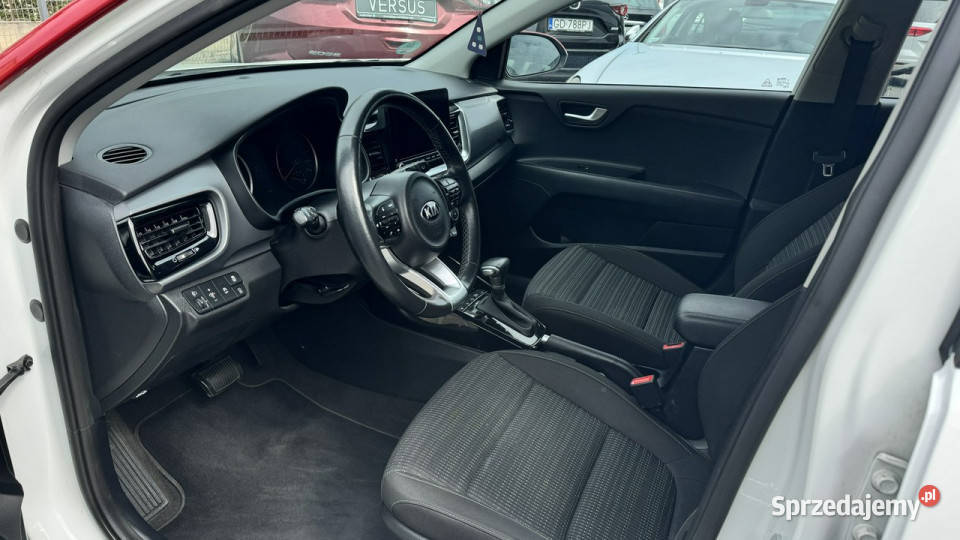 Kia Stonic 2022 AT 120 Radar As pasa Kamera benzyna Gdynia