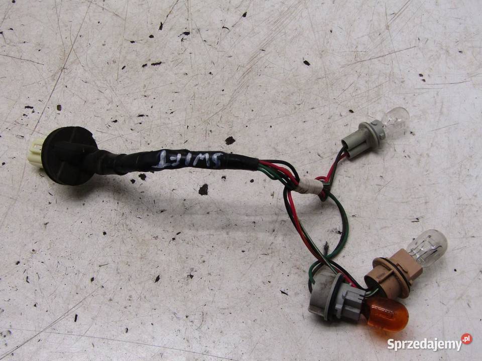 WIĄZKA INSTALACJA OPRAWKI ŻARÓWEK LAMPY TYŁ sprzedam