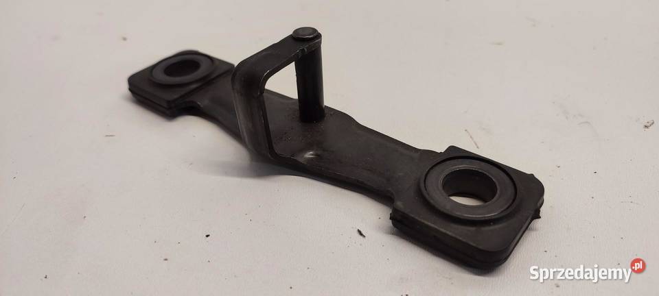 VW TIGUAN II RYGIEL KLAPY BAGAŻNIKA 8V0827507F