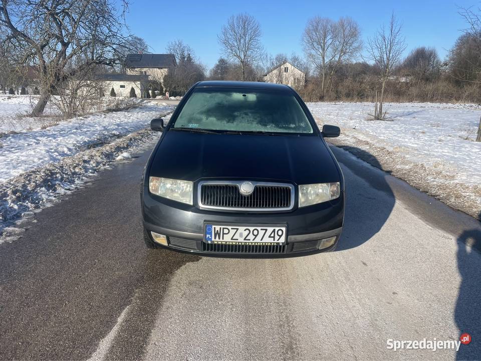 Skoda Fabia 14 benzyna 2002r Czarna Alu Hak Rutki-Kossaki