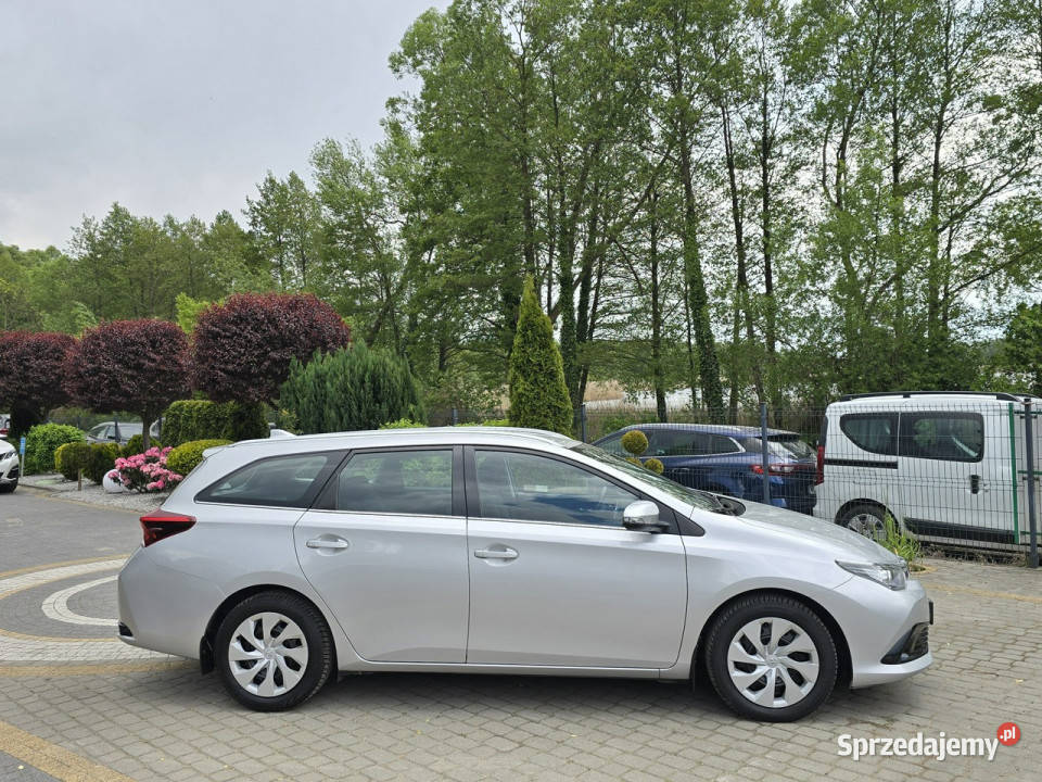 Toyota Auris 16 D4D Premium Salon II 2012 komputer pokładowy Skępe