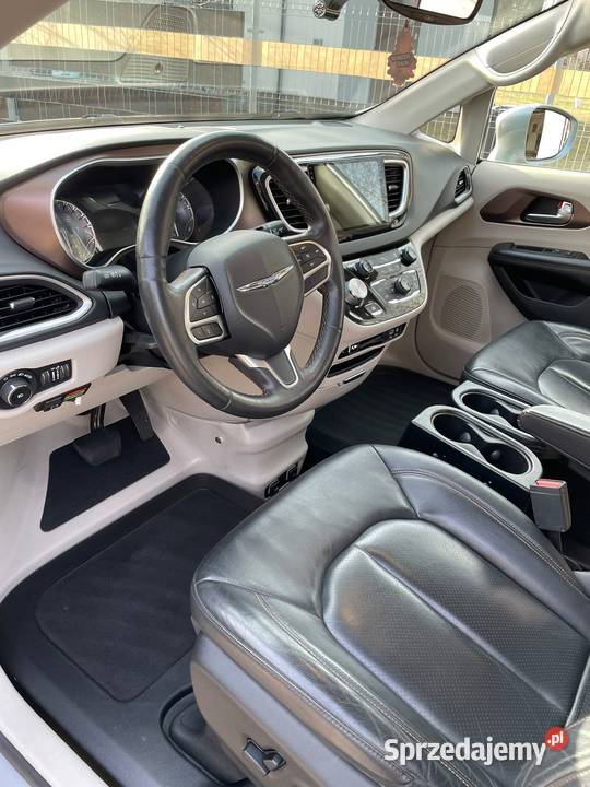 Chrysler Pacifica niepełnosprawnych mazowieckie Zakręt sprzedam