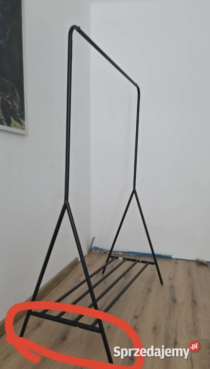 Solidny wieszak wolnostojący Jysk 110 Łódź