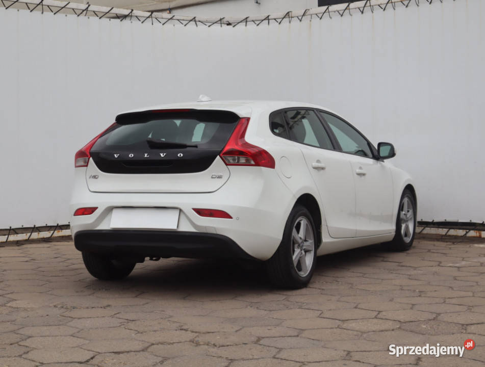 Volvo V40 16 D2 wielofunkcyjna kierownica
