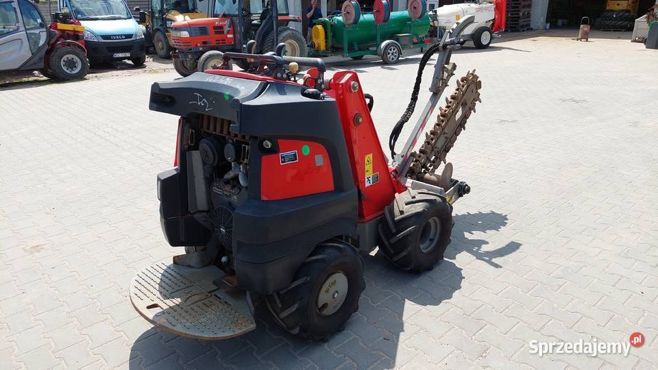 Koparka łańcuchowa miniładowarka Ditch Witch Sochaczew
