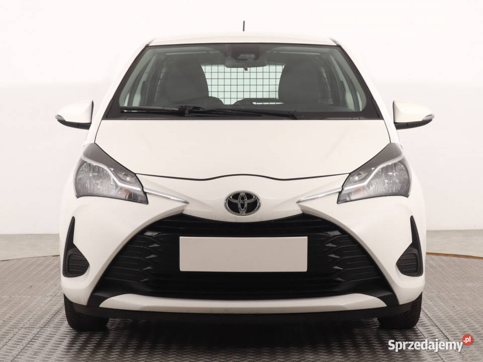 Toyota Yaris 15 Dual VVTi benzyna Katowice