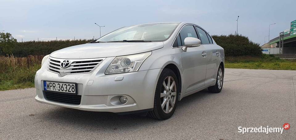 Toyota Avensis Warszawa