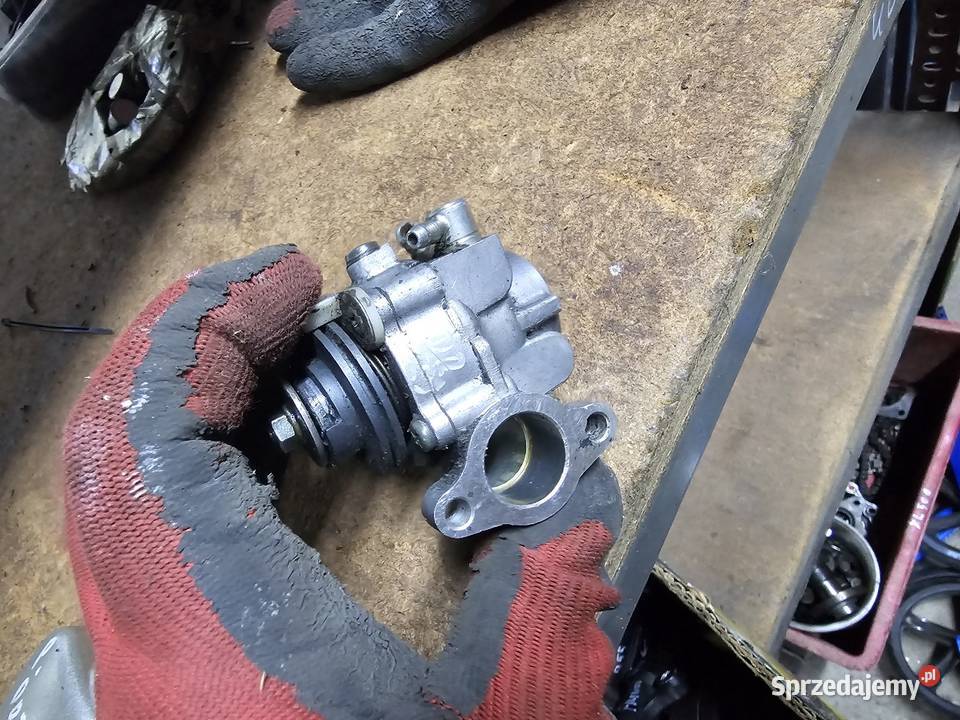 Yamaha TDR 125 dozownik oleju pompa pompka DT dolnośląskie Jelenia Góra
